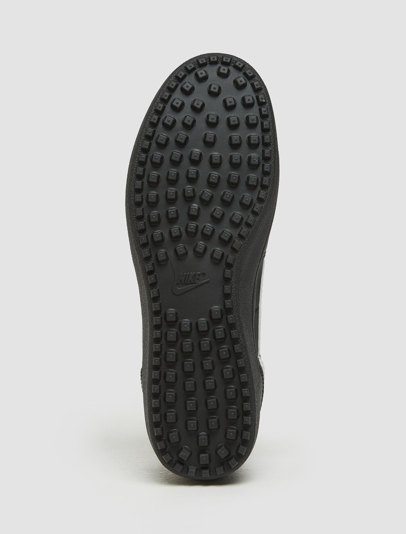 Field General 82 SP Sneaker in Black & White