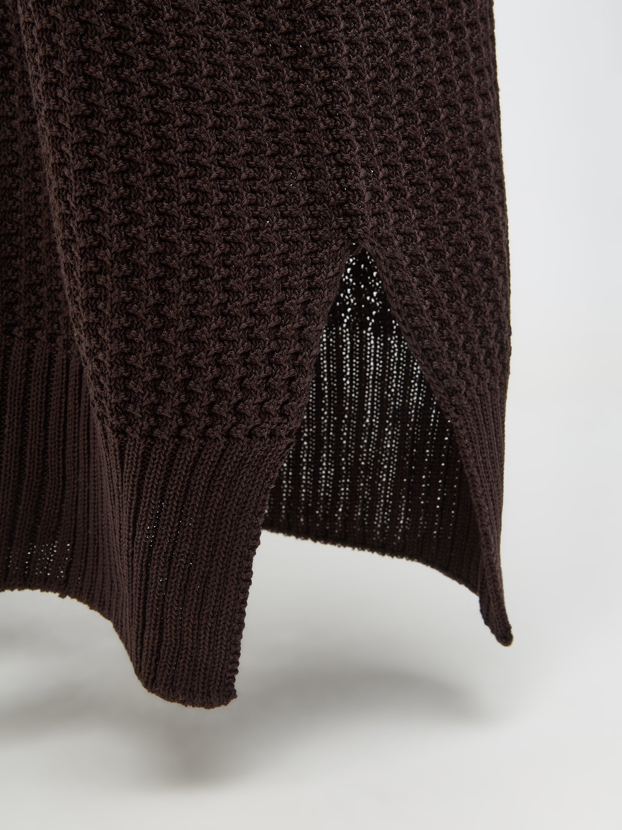 HOMME PLISSÉ Issey Miyake - Common Knit Vest in Brown