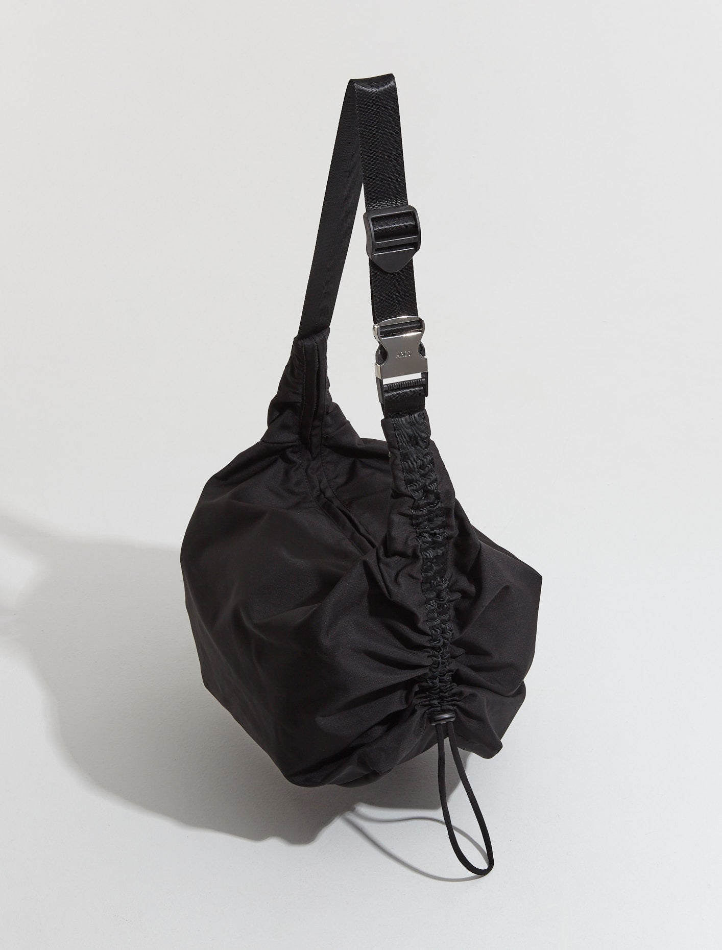 Hey Sling Bag in Black