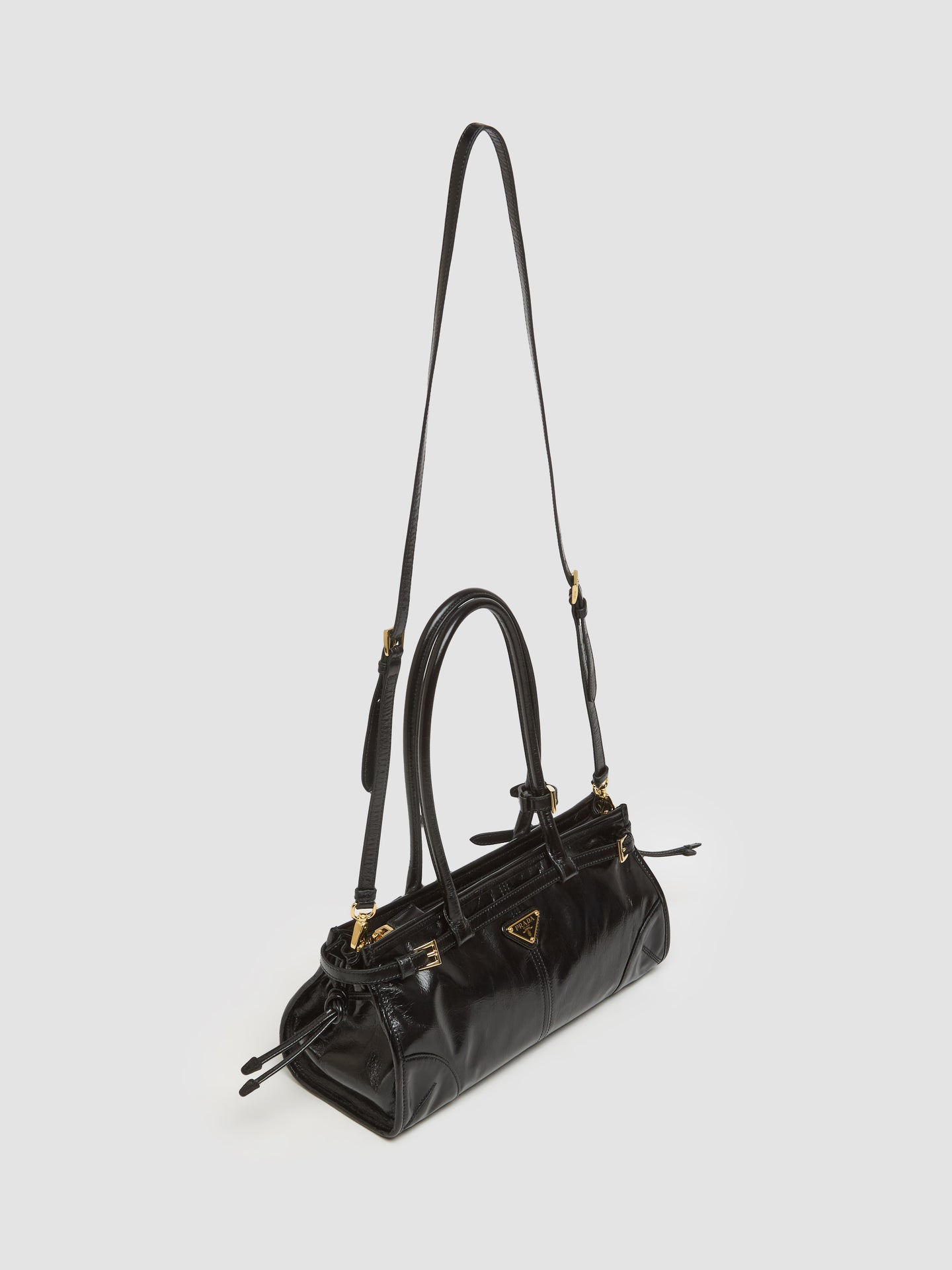 Medium Leather Handbag in Black