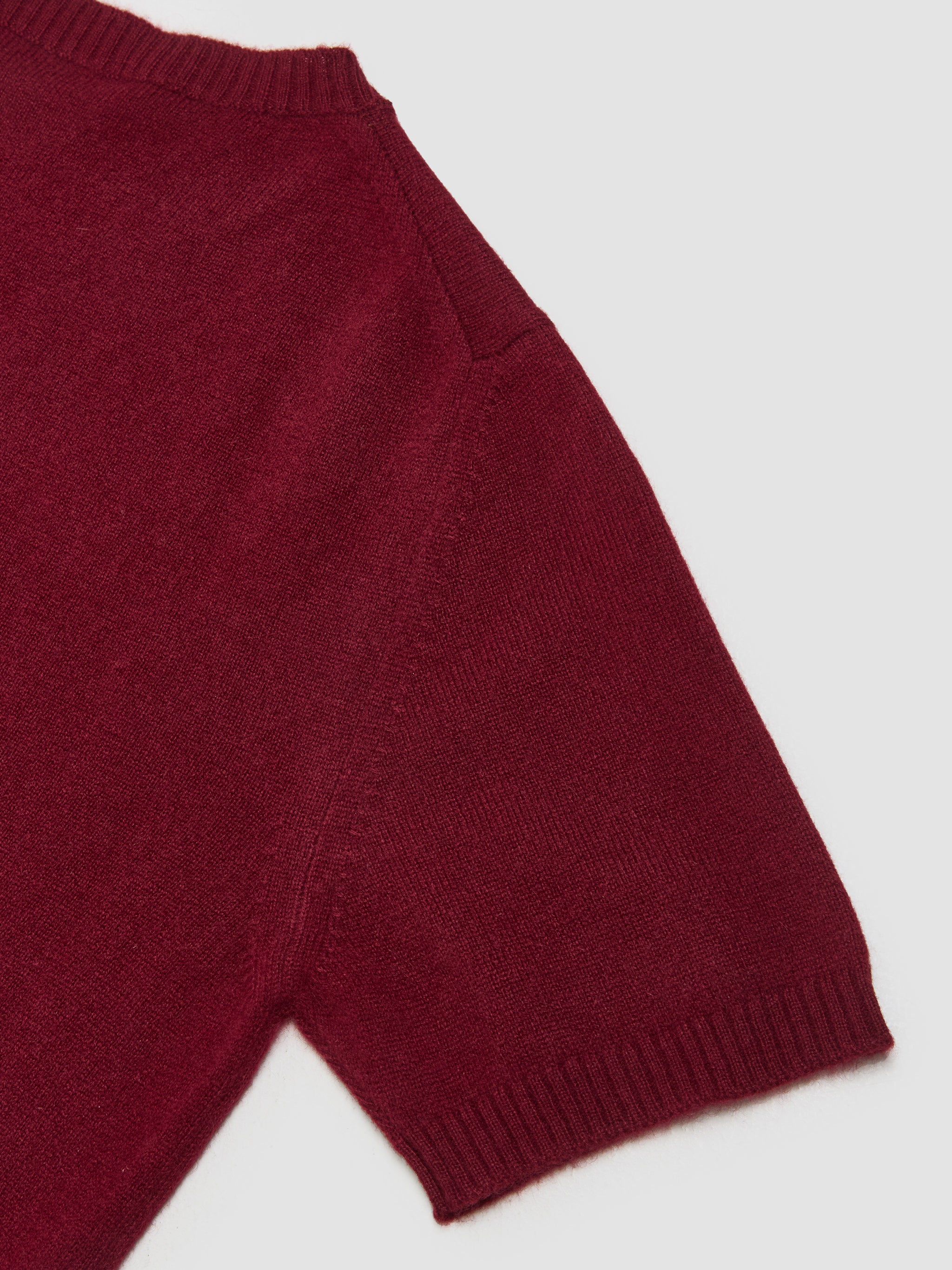 Cashmere Sweater in Amaranth