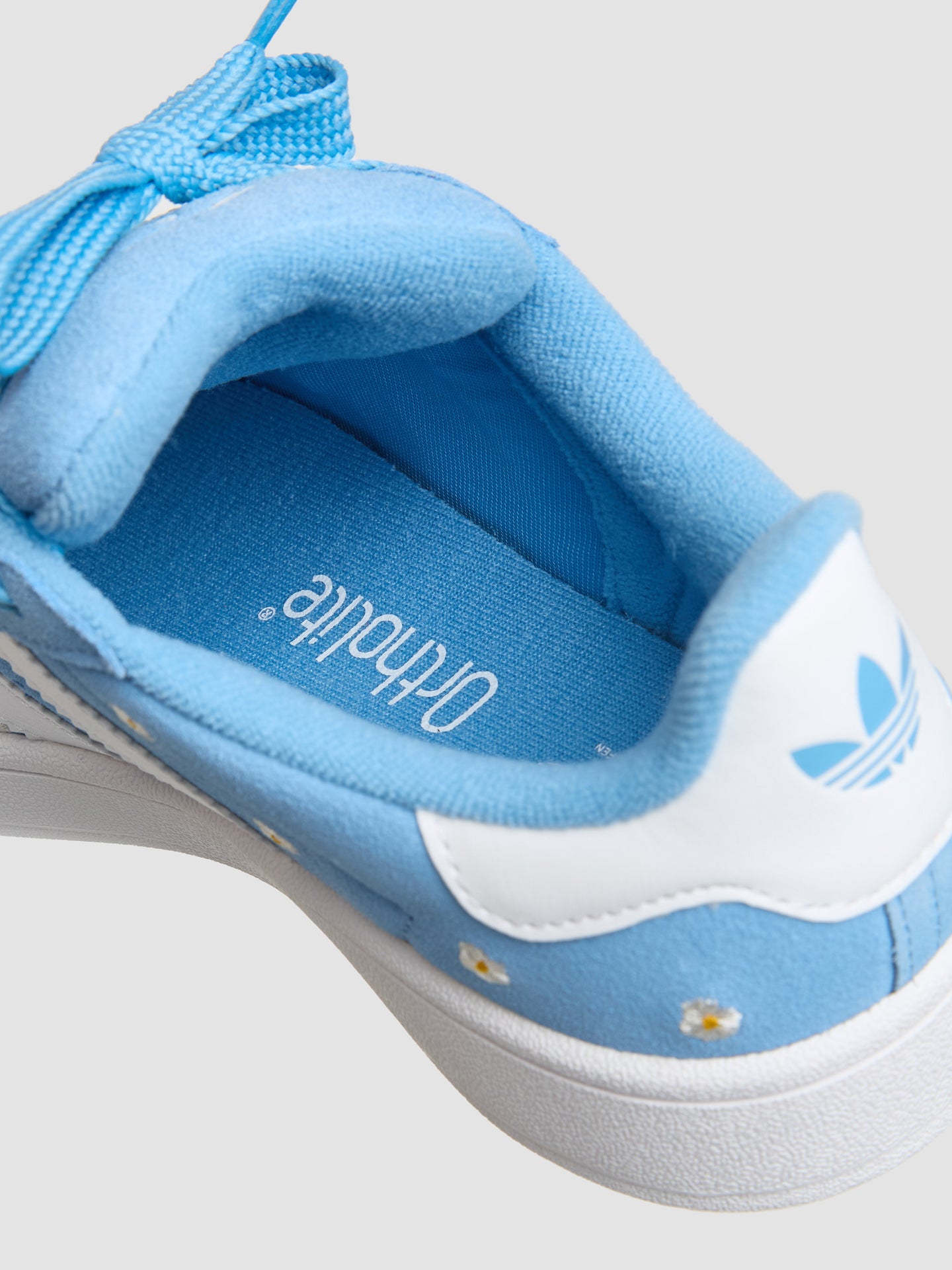 Campus 00s J Sneaker in Light Blue & Cloud White