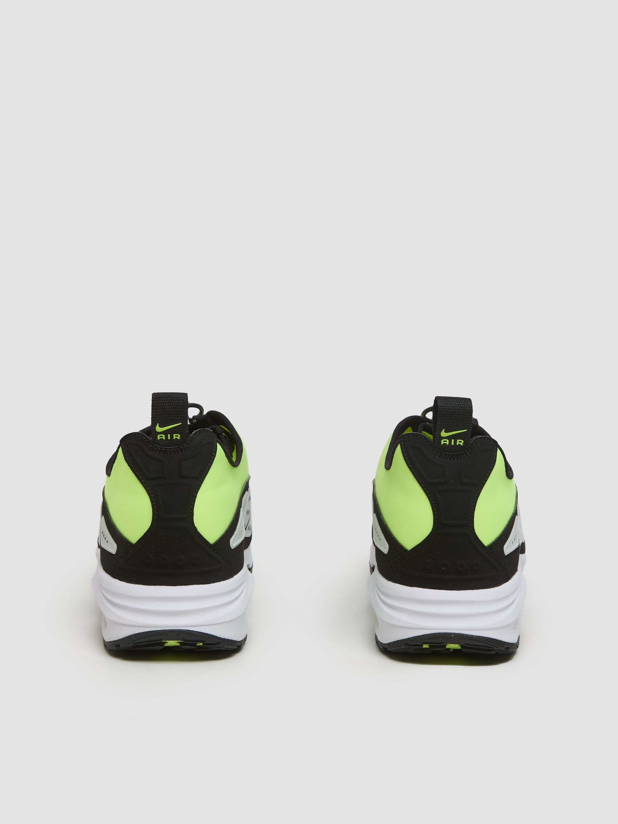 WMNS Air Max SNDR Sneaker in Volt