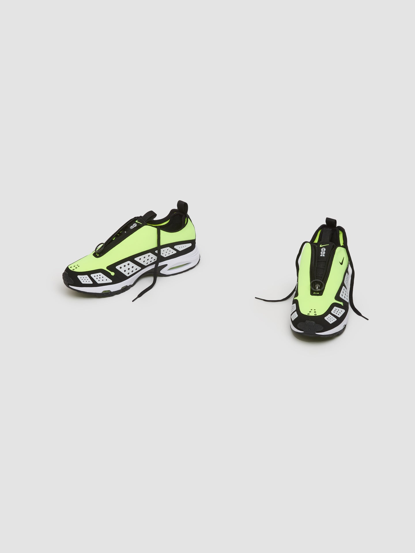 WMNS Air Max SNDR Sneaker in Volt