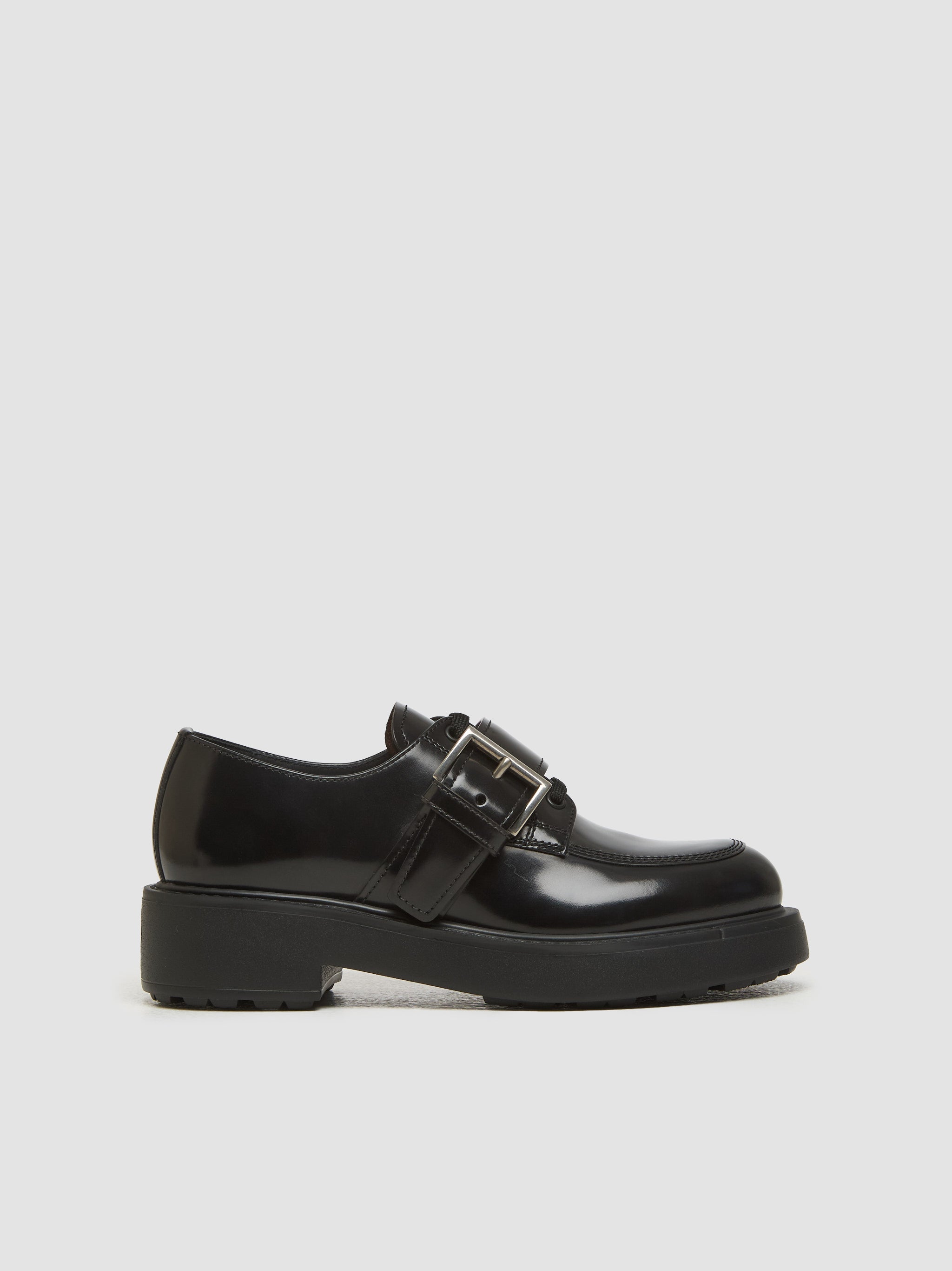 Brushed Leather Lace-Up Shoes in Black