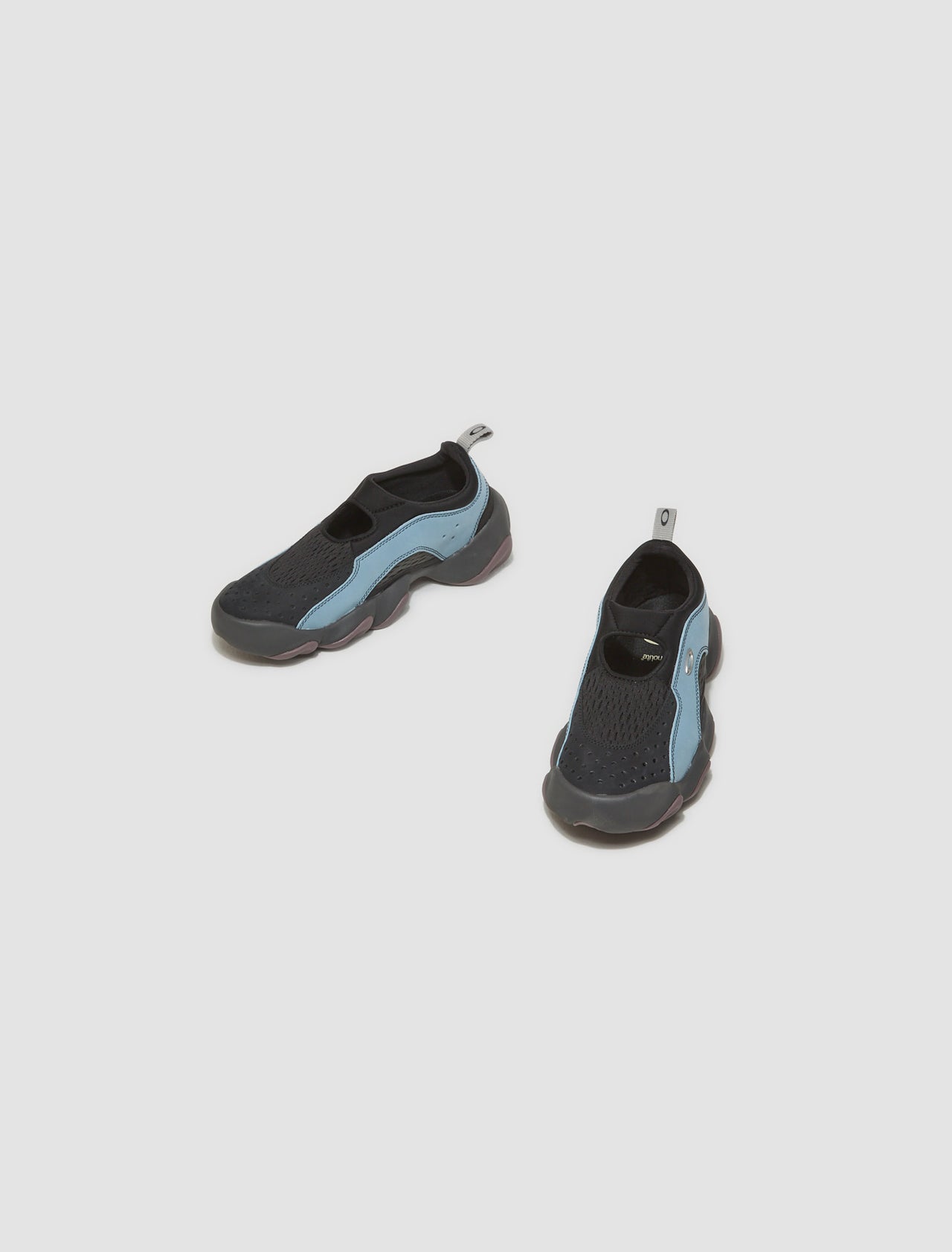 Ostrich Flesh Sandal in Stone Blue & Black