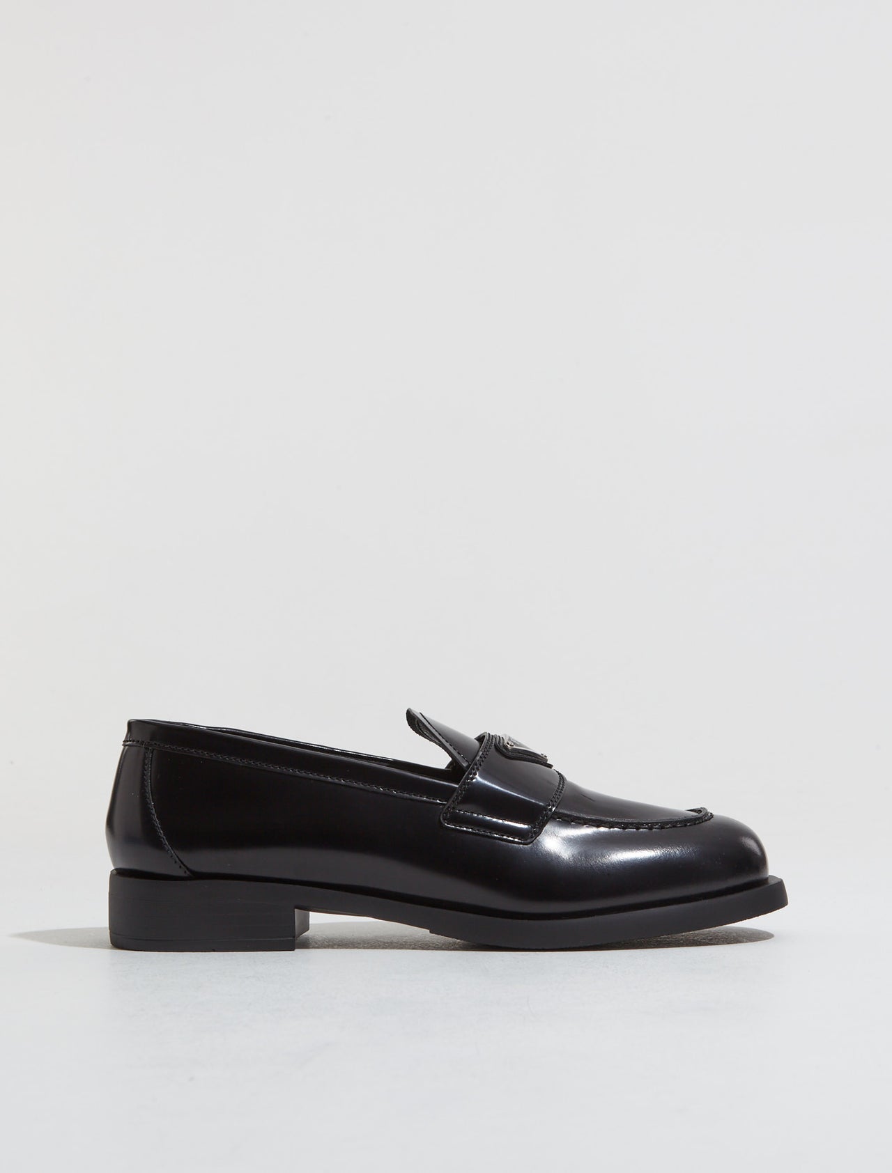 Unlined Brushed Leather Loafers in Black